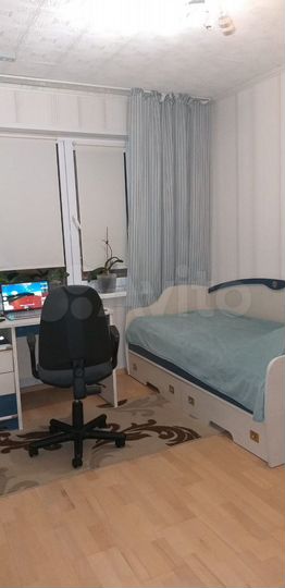 4-к. квартира, 73 м², 3/5 эт.