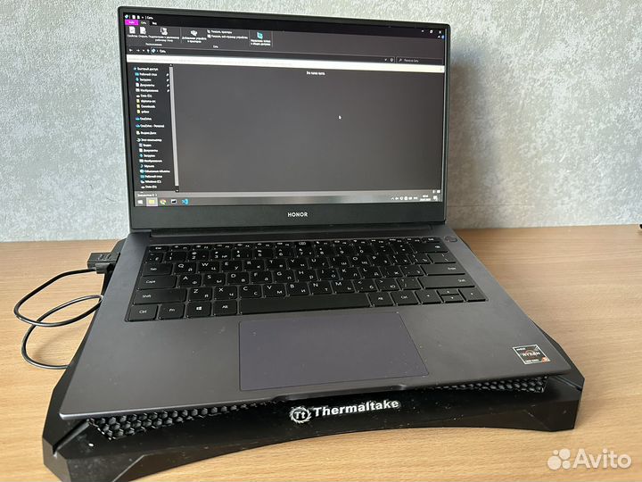 Подставка с охлаждением для ноутбука