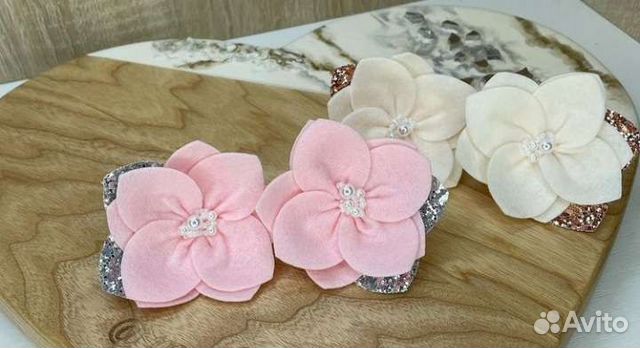 Резиночки кувшинки ручной работы