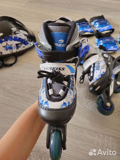 Ролики с защитой и шлемом XS