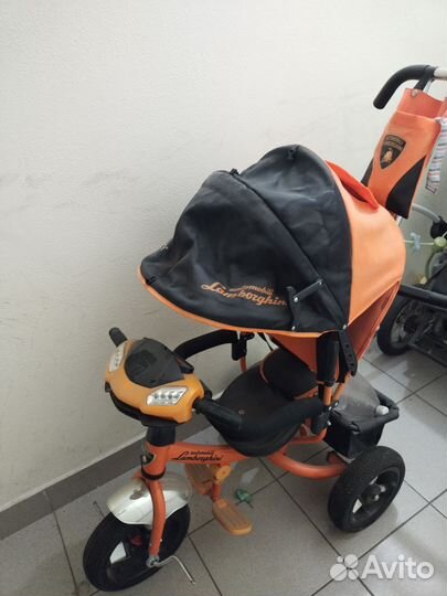 Велосипед Lamborghini для малышей с ручкой б/у