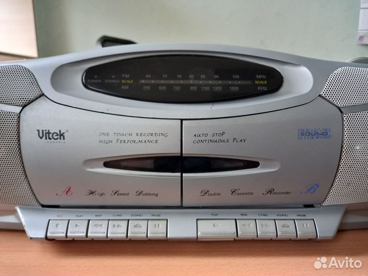Музыкальный центр Vitek