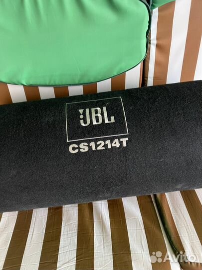 Сабвуфер JBL CS1214T