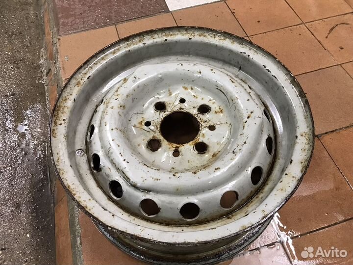 Ранний диск 2102/2103 с выштамповкой