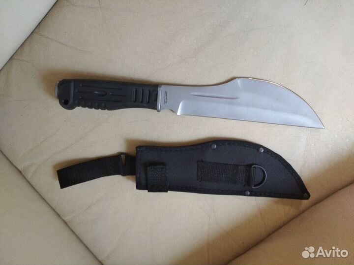 Туристический нож