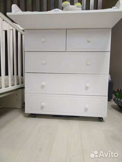 Пеленальный комод с матрасом