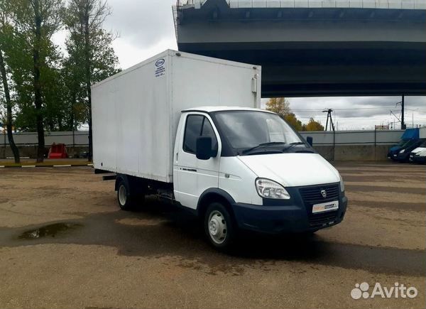 Компания по аренде грузовых автомобилей/База клиен