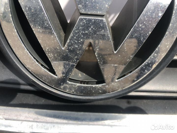 Фольксваген Пассат Решетка радиатора