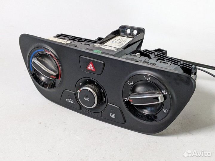 Блок управления печкой Hyundai Solaris седан G4LC