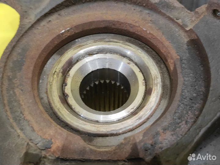 Ступица передняя правая Honda Cr-V RD1 B20B 2000