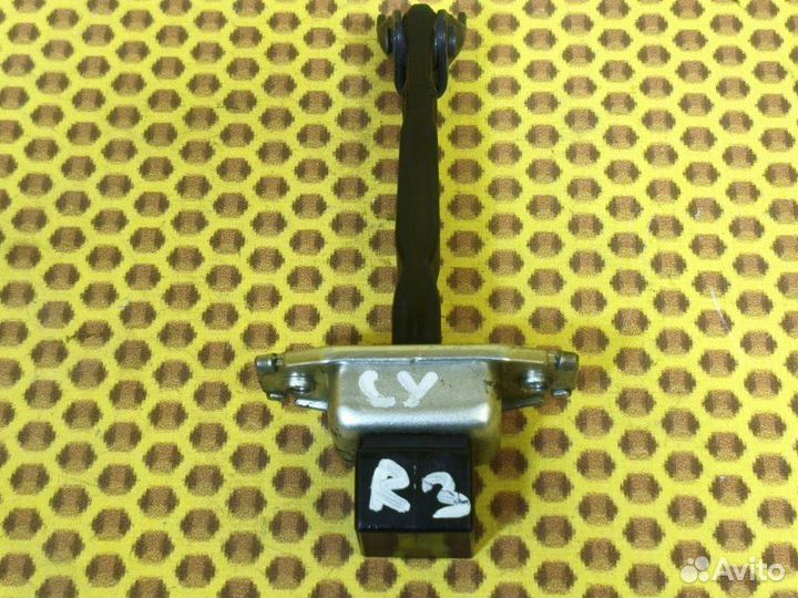 Ограничитель двери задний правый Mitsubishi Lancer