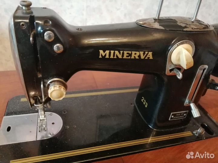 Швейная машинка Minevra 233 (Чехословакия)