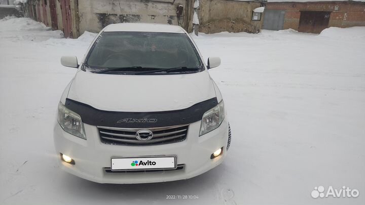 Toyota Corolla Axio 1.5 CVT, 2010, битый, 145 000 км