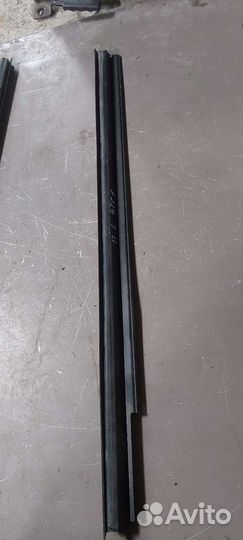 Уплотнитель стекла на Cadillac CTS