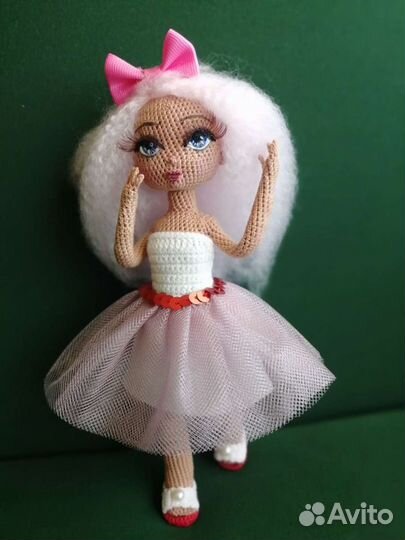 Вязаная Кукла ручной работы