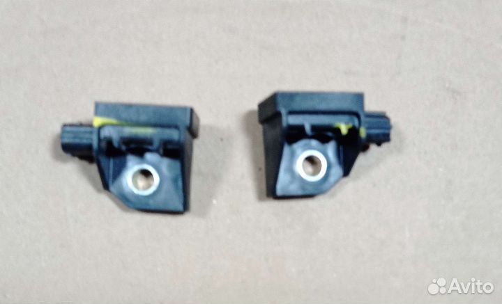 Боковой датчик удара Mitsubishi Pajero Sport 2