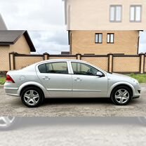 Opel Astra 1.6 MT, 2008, 70 000 км, с пробегом, цена 750 000 руб.