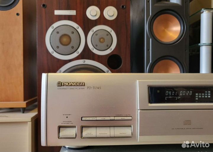 Pioneer PD-t04S CD плеер высшая линейка