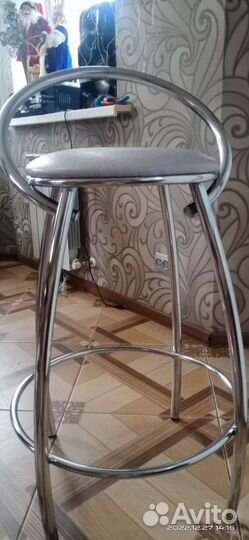 Барные стулья