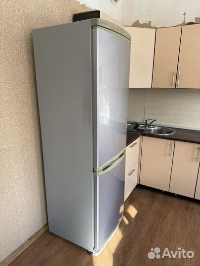 Холодильник LG no frost бу