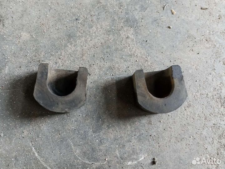 Резинки крепления радиатора vw t4