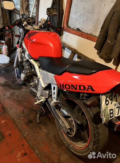 Мотоцикл Honda CB 400 F