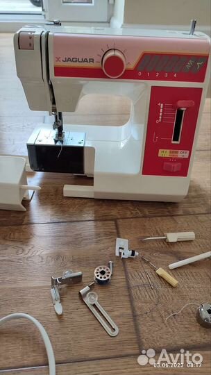 Швейная машина Jaguar Mini