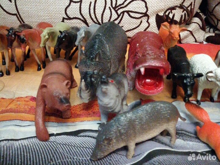 Наборы диких и домашних животных и птиц