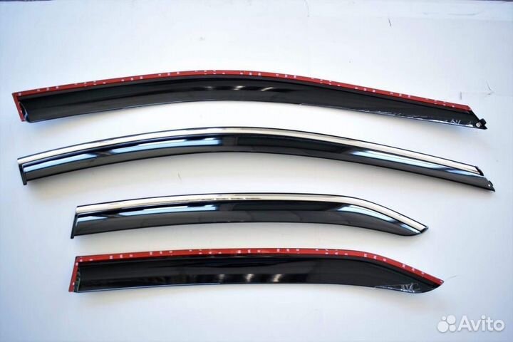 Toyota Camry 70 Ветровики с хром вставками K2WY1