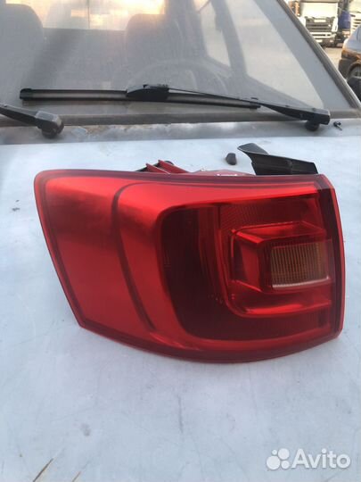 Фонарь задний левый volkswagen jetta 6
