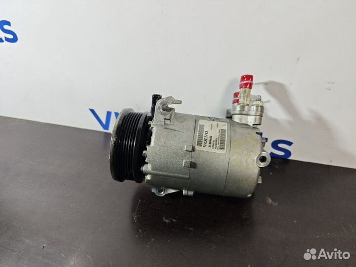 Компрессор кондиционера Volvo Xc60 B4204T6