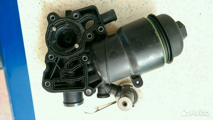 Корпус масляного фильтра на ауди Q7, Touareg, туар