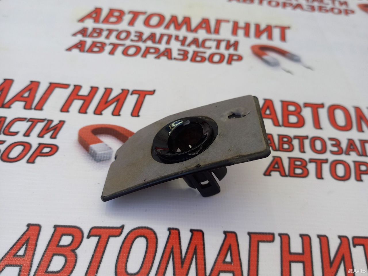 Кронштейн датчика парктроника Voyah Free