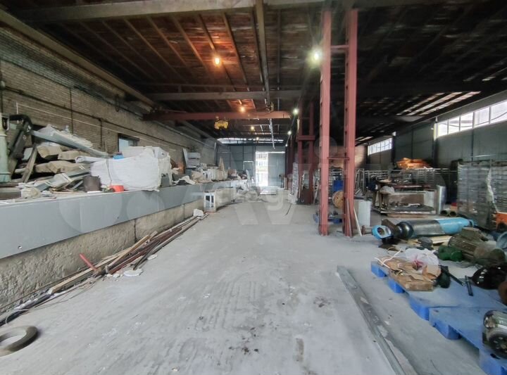 Продам помещение свободного назначения, 1700 м²