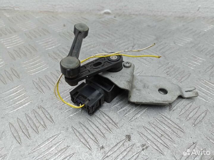 Датчик дорожного просвета Mercedes GLC W253 213905