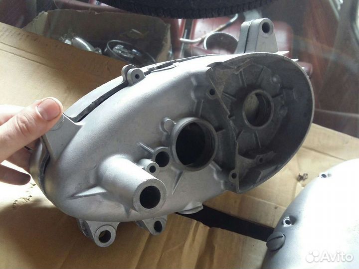 Картер двигателя ява 555