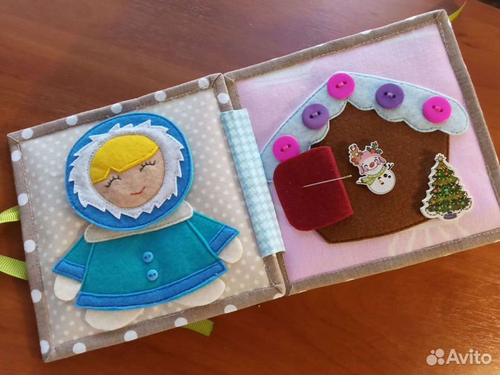 Развивающая книга из фетра и ткани