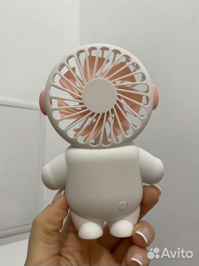 Настольный вентилятор новый, человечек