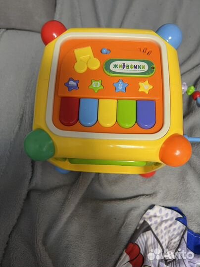 Развивающий кубик