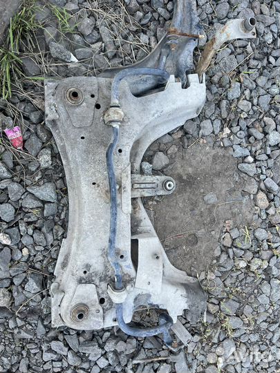 Подрамник Renault Megane 2