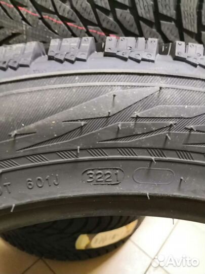 Nokian Tyres Hakkapeliitta R3 SUV 285/45 R21 113T