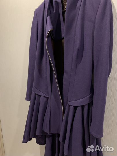 Пальто дизайнерское 44