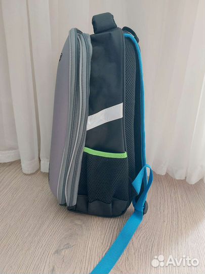 Продам новый школьный рюкзак