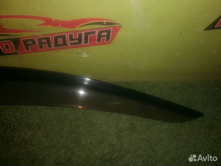 Ветровик toyota NCP81G, NCP85G sienta