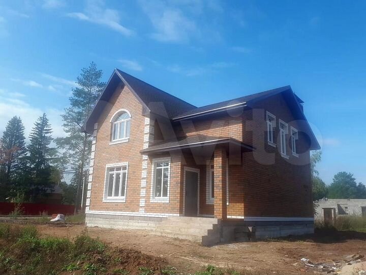 Коттедж 155 м² на участке 6,7 сот.