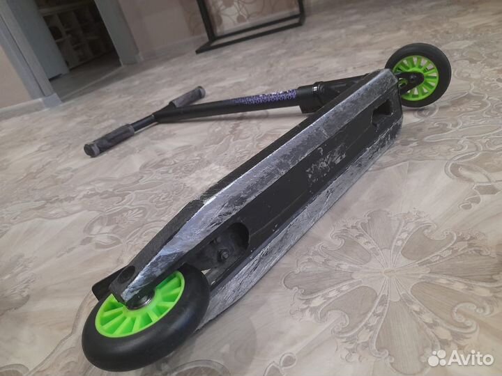 Трюковой самокат tech team