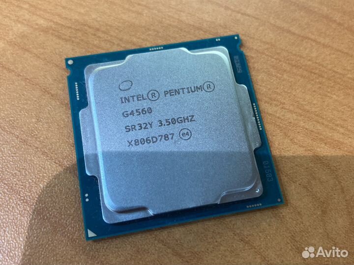 Процессор Intel pentium G4560 3,5 GHZ