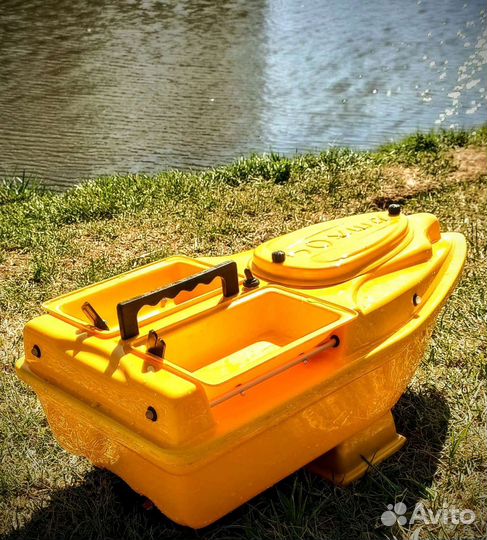 Прикормочный кораблик Joker с глубиномером