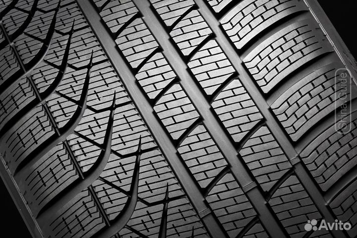 Pirelli P Zero Winter 285/40 R20