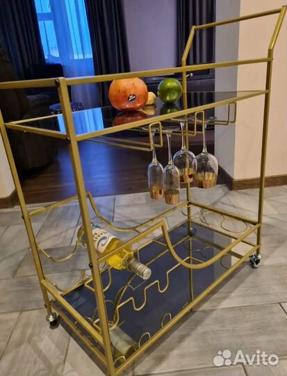 Сервировочная мобильная тележка на колесах